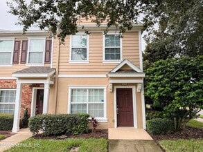 Building Photo - 8128 Summerside Cir