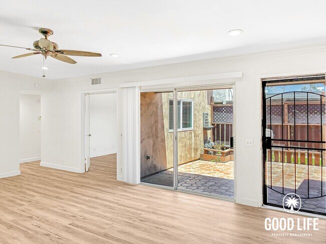 Foto del edificio - Beautiful 3BD/2BA 1,254 SQ Home in Spring Valley W/ Central A/C, Garage, & 2 Private Patios!