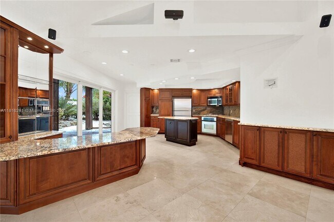 Foto del edificio - 7405 SW 134th St