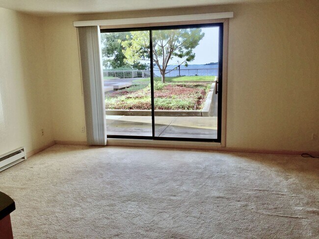Foto del edificio - LIVE AT THE RESORT - Upgraded 1 Bedroom Co...