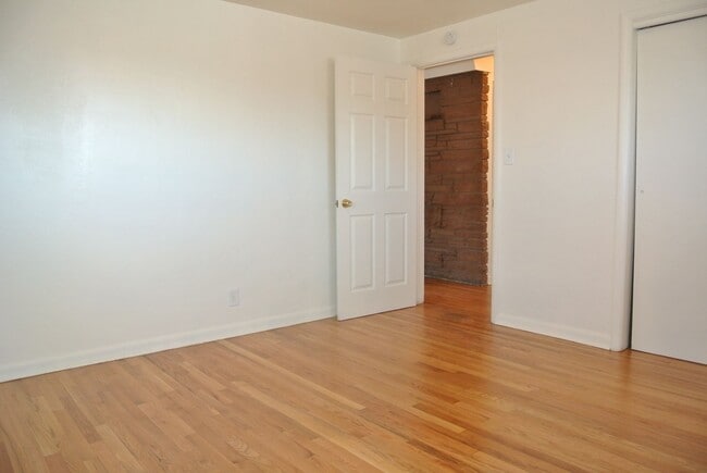 Photo - 2 bedroom/1 bathroom House