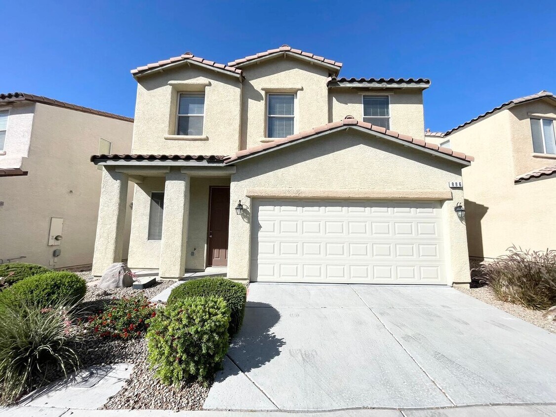 Foto principal - Beautiful 3Be/2.5Ba single family house