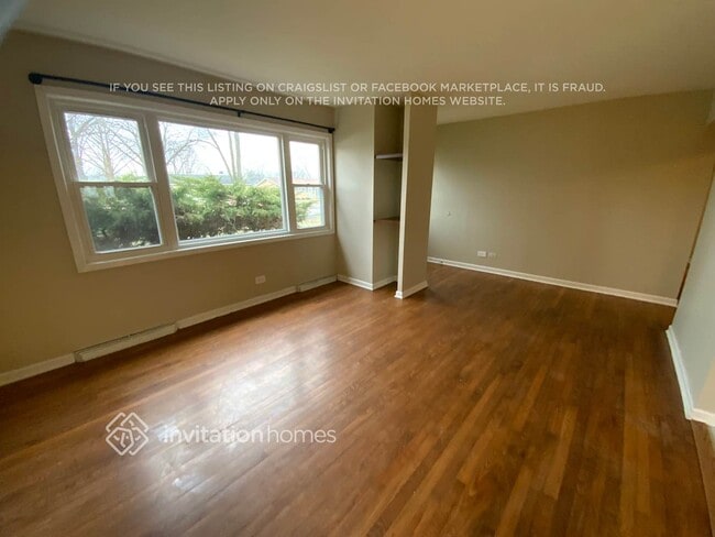 Building Photo - 368 N Biermann Ave