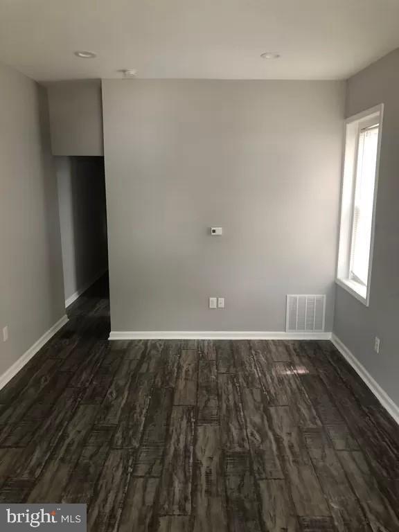 Foto del edificio - 302 W Ruscomb St