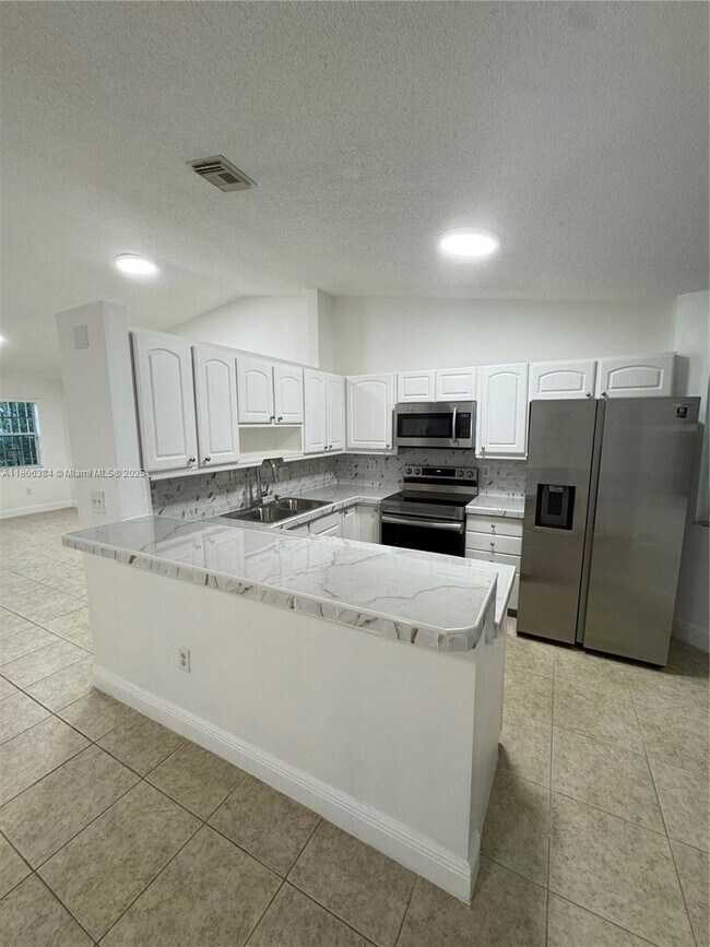 Building Photo - 12828 SW 267th St