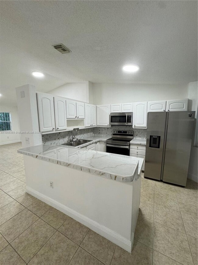 Foto del edificio - 12828 SW 267th St