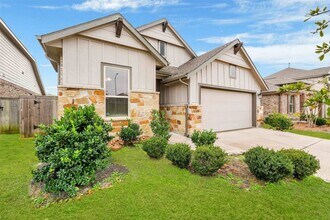 Building Photo - 30023 Vallonea Oak