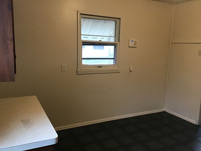 Foto del edificio - 3 bedroom single family home