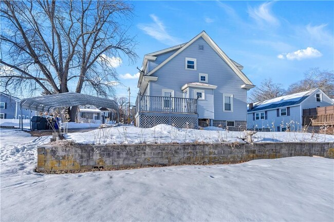 Foto del edificio - 19 Sherwood Ave