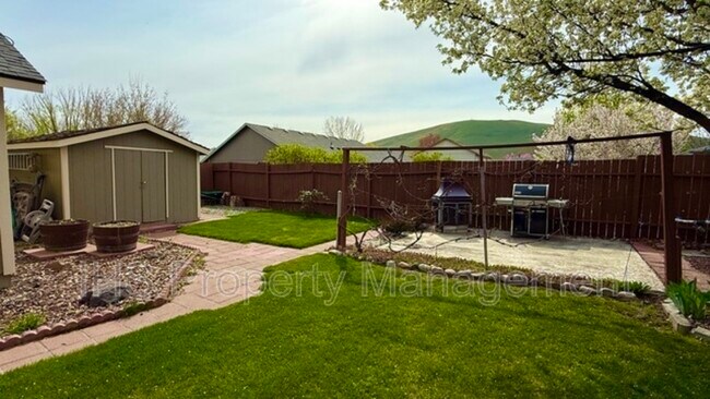Foto del edificio - 5508 Holly Way