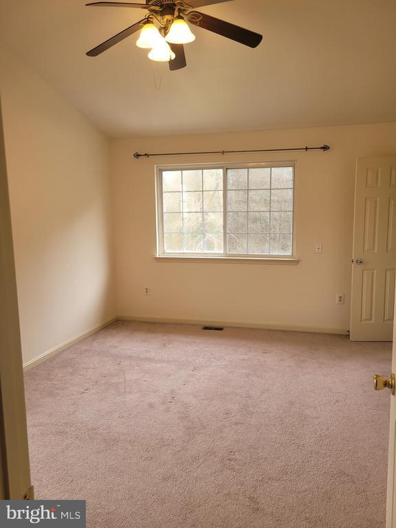 Foto del edificio - 22032 St John's Cir