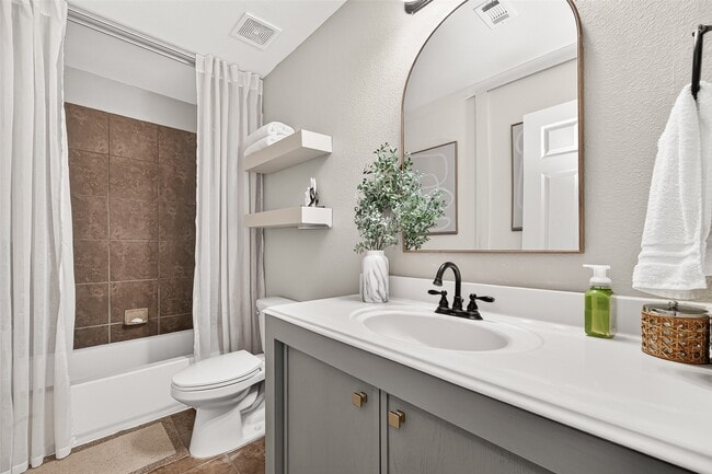 Foto del edificio - 6639 Sharpstone Creek Ln