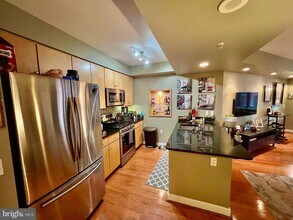 Building Photo - 1117 10th St NW