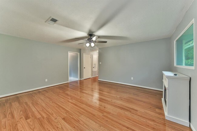 Building Photo - 17503 Methil Dr