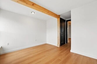 Building Photo - 608 Palisade Ave