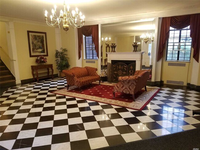 Foto del edificio - 112-50 78th Ave