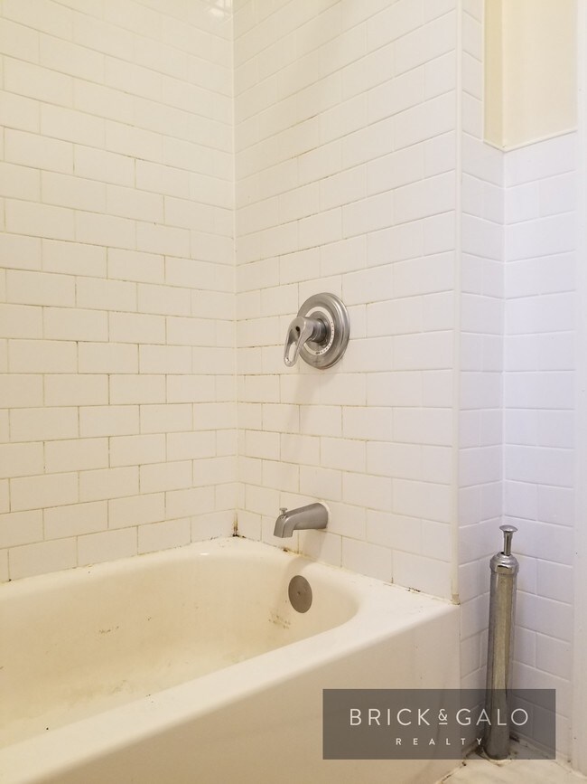 Foto del edificio - 525 E 21st St