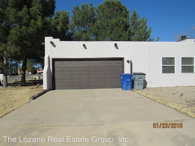 Building Photo - 5500 Amberwood Pl