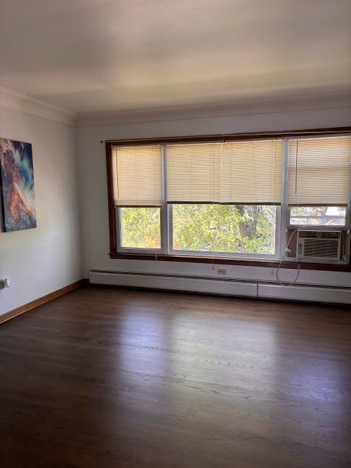 Foto del edificio - 3157 N Lockwood Ave