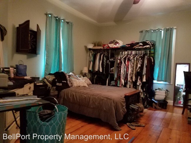152 Washburn Ave Portland Me 04102 Apartment For Rent In