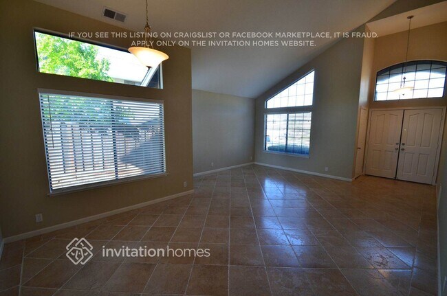 Foto del edificio - 4436 Deerfield Dr
