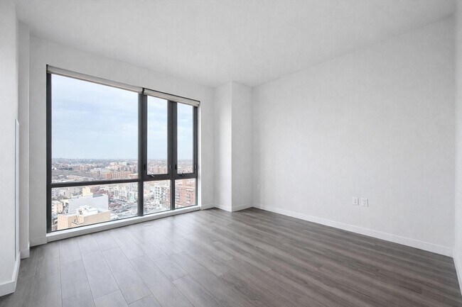Building Photo - 1524 Sheepshead Bay Rd