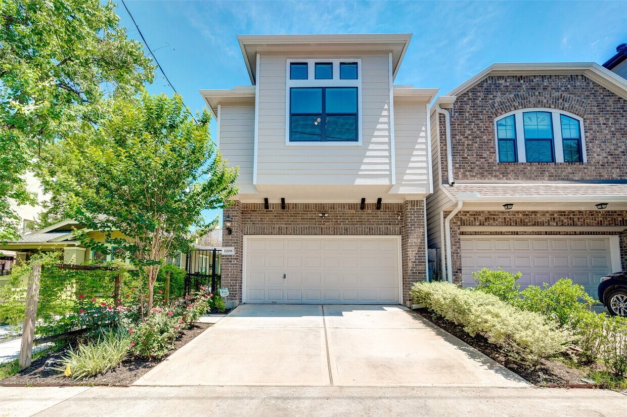 Foto principal - 1208 Peden St
