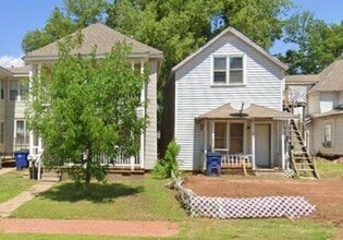 Building Photo - 506 E Harrison Ave