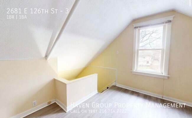 Foto del edificio - 2681 E 126th St