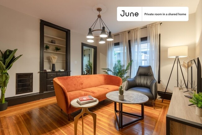 Foto del edificio - Room in Shared 5 bed/2 bath home