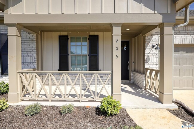 Building Photo - 205 Fallow Cir