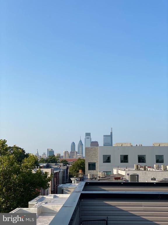 Building Photo - 1811 Willington St