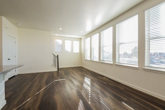 Foto del edificio - 4724 N Tower Ct