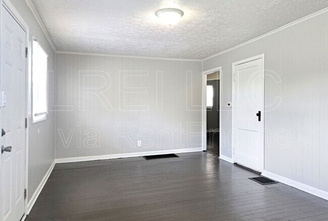 Foto del edificio - 1763 W Lee St