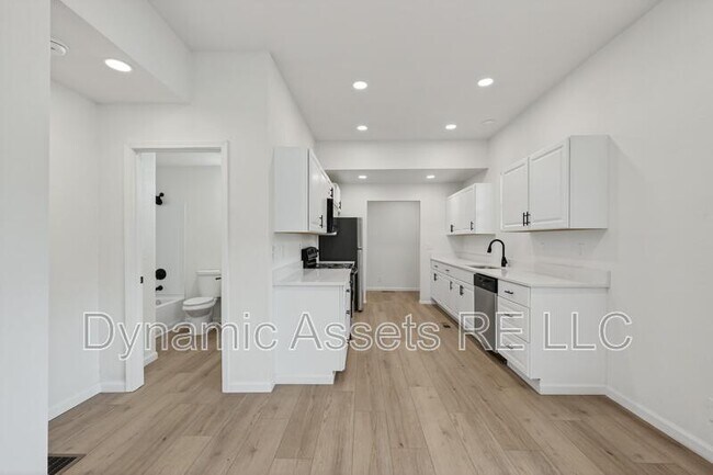 Foto del edificio - 542 E 23rd St