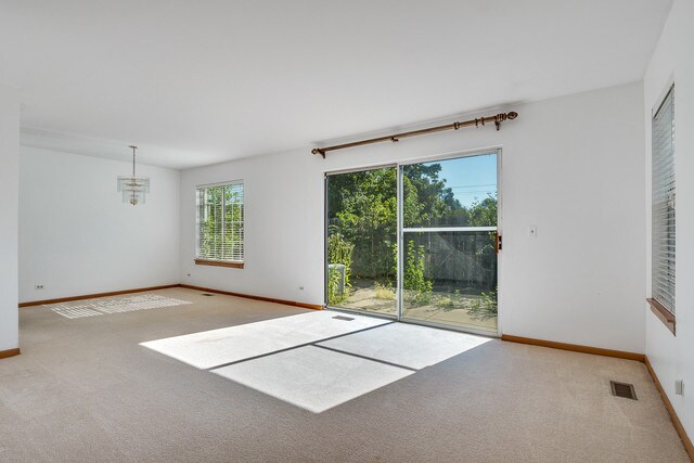 Foto del edificio - 243 Woodstone Cir