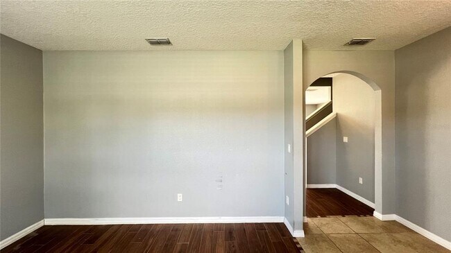 Building Photo - 16554 Broadford Ln