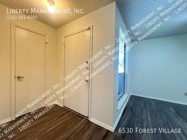Building Photo - 6530 Forest Village
