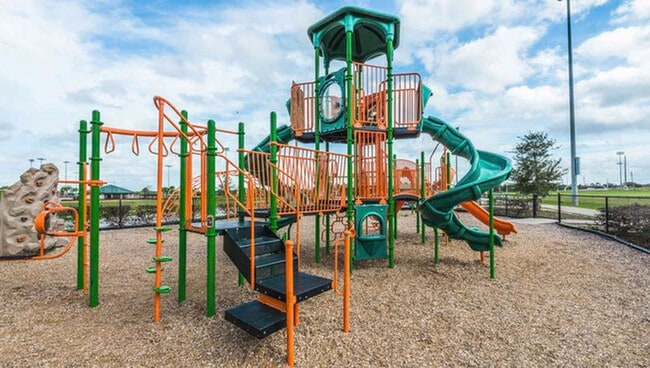 Community Outdoor Children's Playground - The Preserve at Poinciana - Homes for Rent