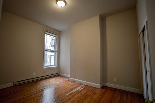Foto del edificio - 3909 Pine St