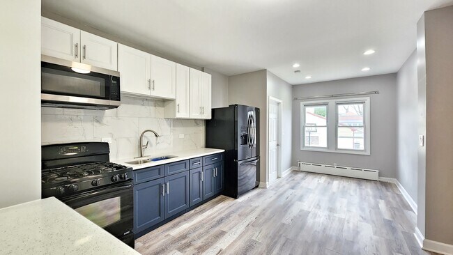 Foto del edificio - 4045 N Moody Ave