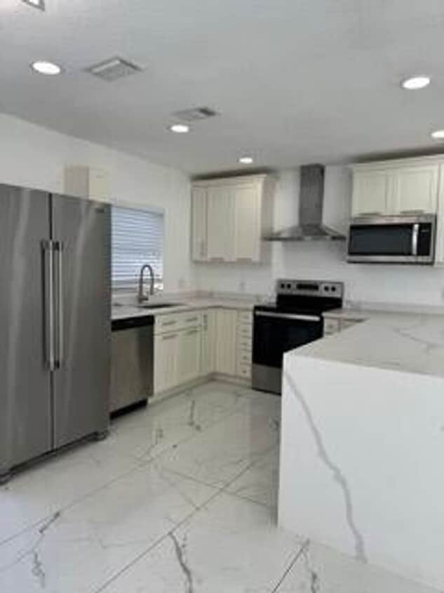 Primary Photo - 1848 NW 55th Ave