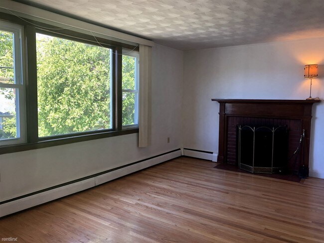 Foto del edificio - 3 br, 2 bath House - 63 Stowecroft Rd