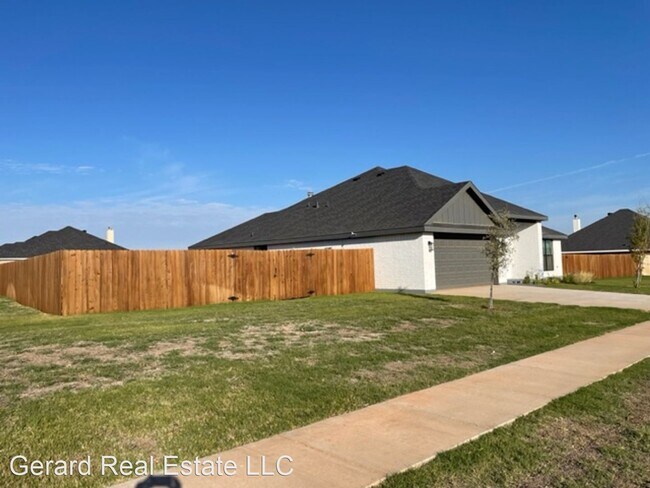 Foto del edificio - 3 br, 2 bath House - 162 Jet Ranger Road
