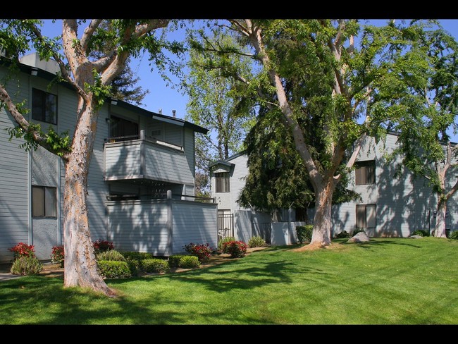 Foto del edificio - Sand Creek Apartments