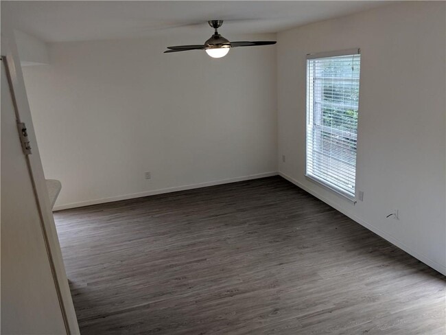 Building Photo - 3509 Alpine Cir