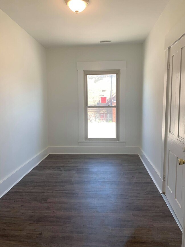 Bedroom 1 - 1010 1st Ave