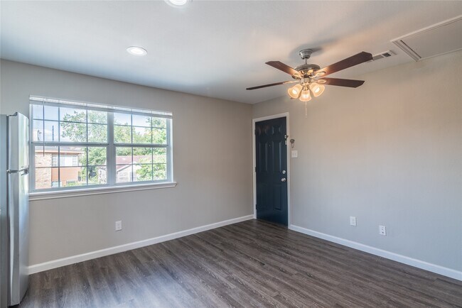 Foto del edificio - 3102 Wentworth St