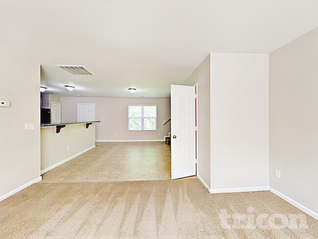 Building Photo - 4915 Magnasco Ln