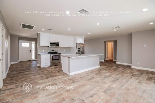 Foto del edificio - 1335 E Hermosa Dr